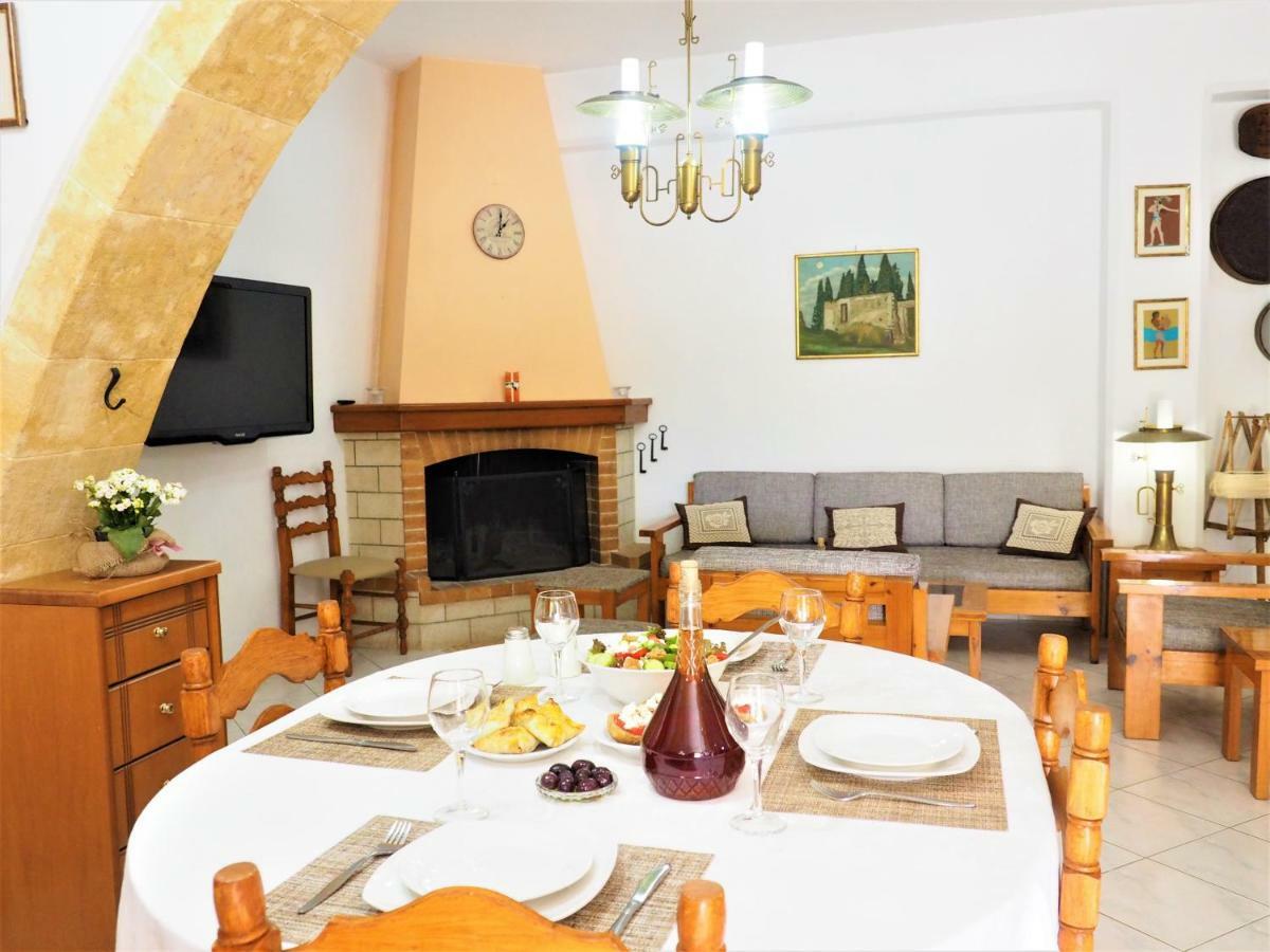 Traditional Cretan Villa Rodhopos エクステリア 写真