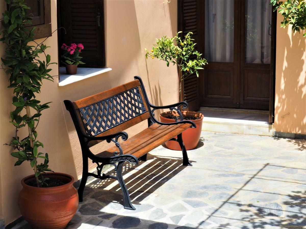 Traditional Cretan Villa Rodhopos エクステリア 写真